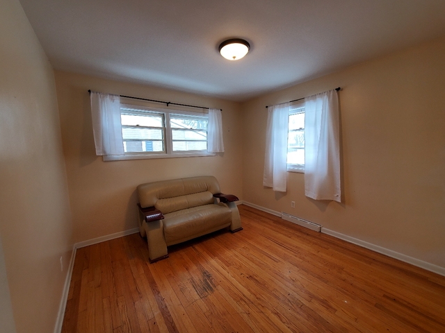 309 8th Street Chicago Heights, IL 60411 - Photo 6 of 10