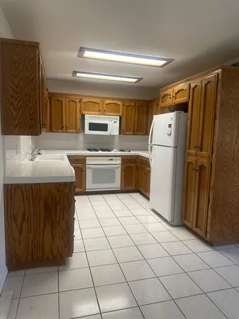 1542 East Alluvial Avenue, Unit 103, Fresno, CA 93720