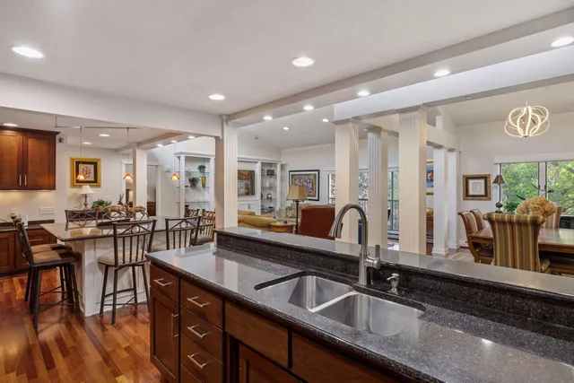 $395,000 | 3150 Glen Oaks Avenue, Unit 311A, White Bear Lake, MN 55110