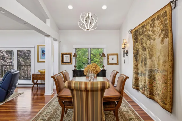 $395,000 | 3150 Glen Oaks Avenue, Unit 311A, White Bear Lake, MN 55110