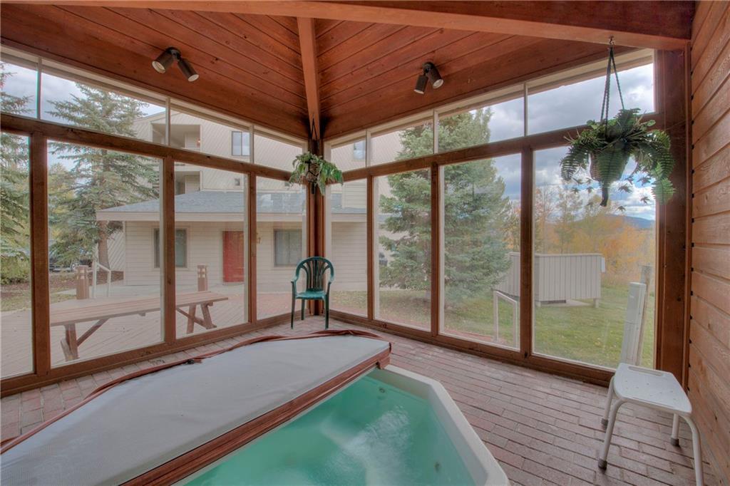 4811 Ryan Gulch Road, Unit 4811 Silverthorne, CO 80498 - Photo 9 of 35 a room with window