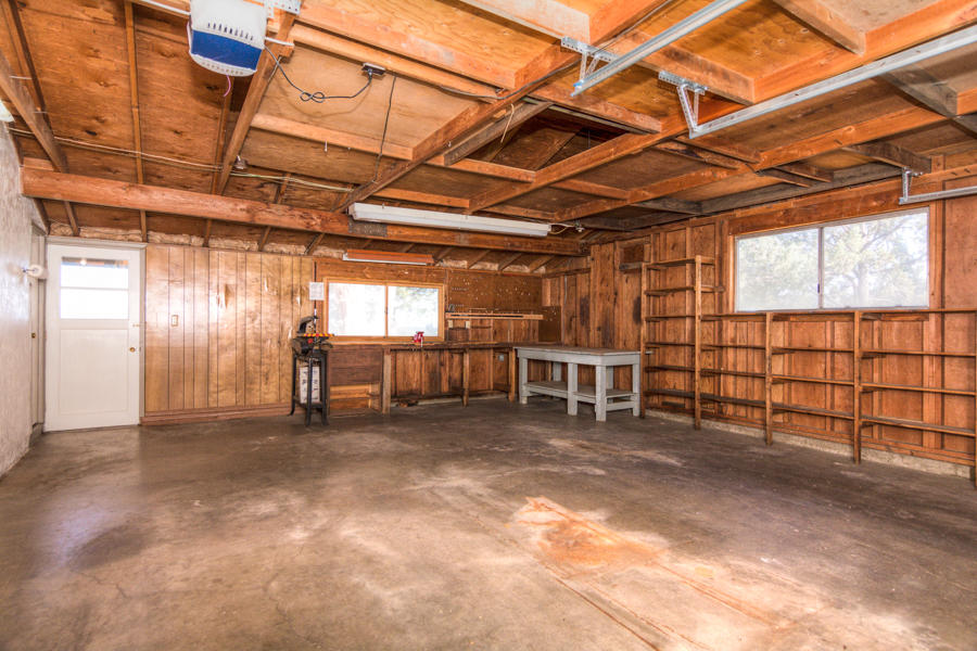 61175 Larsen Road Bend, OR 97702 - Photo 51 of 58 Larsen Rd 61175 (31 of 44)