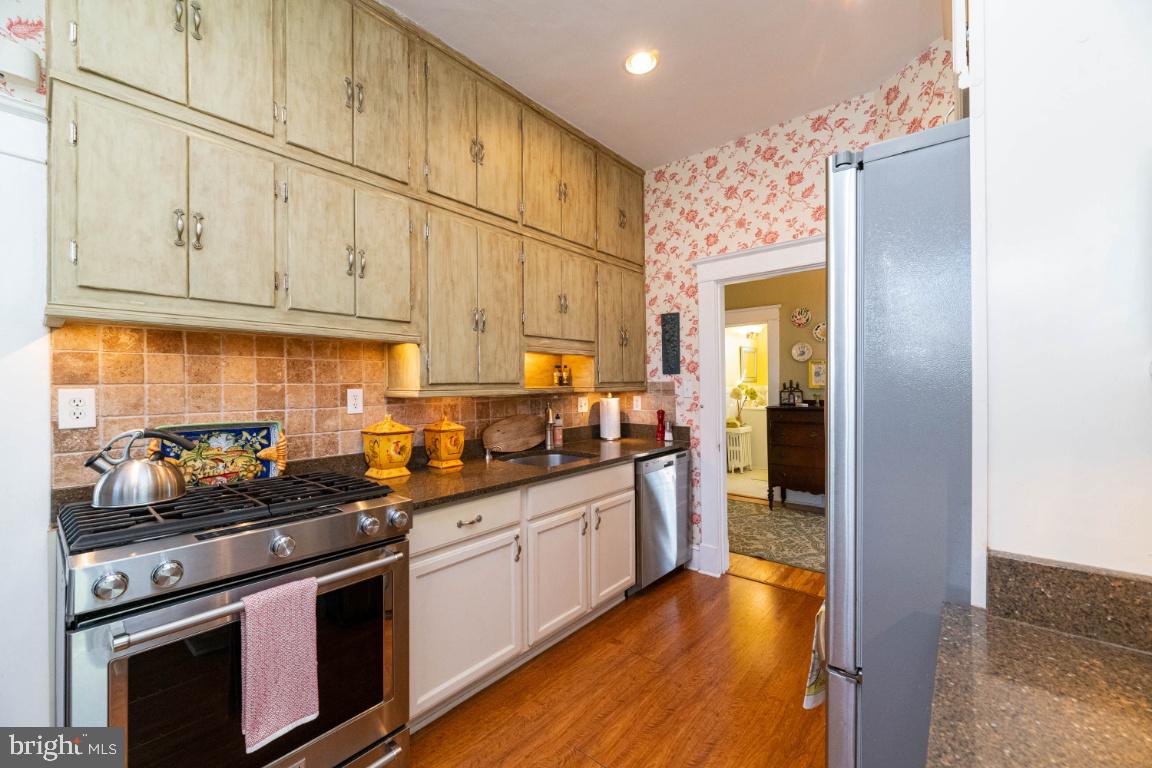 527 Anneslie Road Baltimore, MD 21212 - Photo 23 of 51