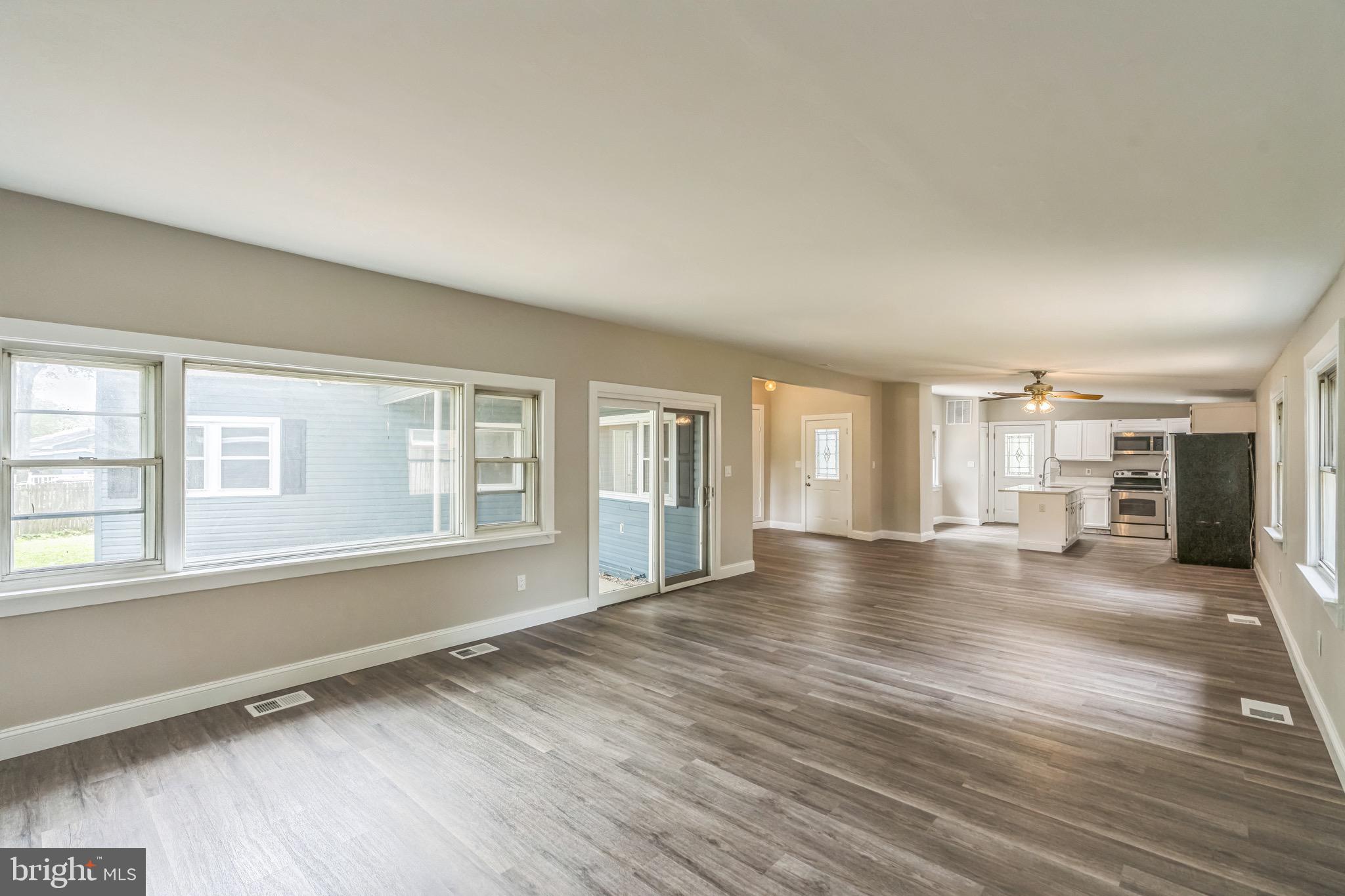 511 Sylvan Way Pasadena, MD 21122 - Photo 12 of 44