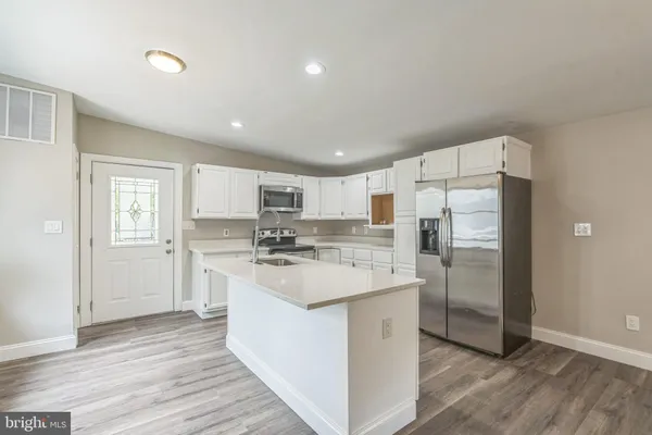 $584,900 | 511 Sylvan Way, Pasadena, MD 21122