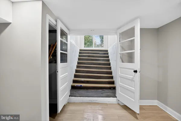 $584,900 | 511 Sylvan Way, Pasadena, MD 21122