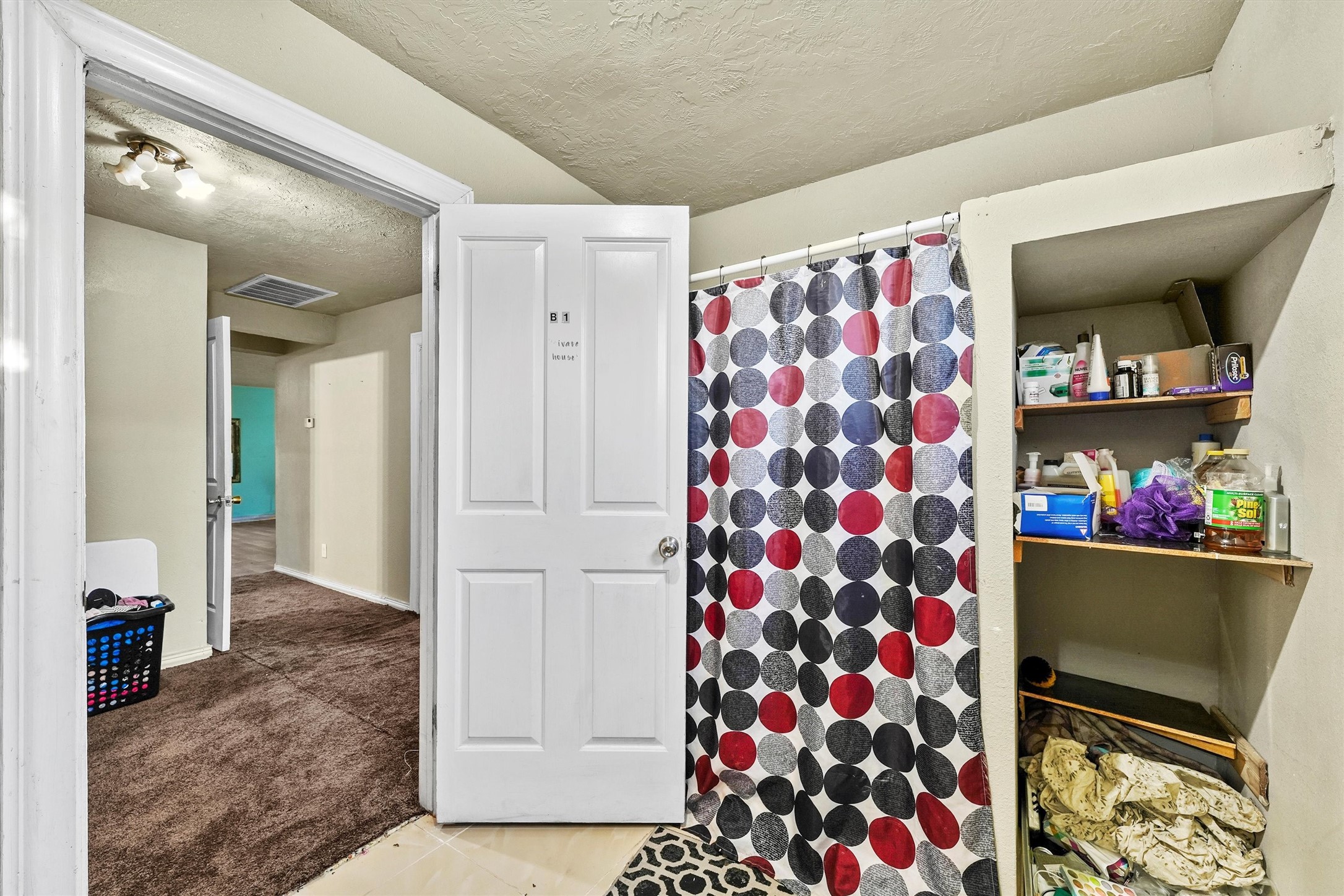 4322 Bennington Street Houston, TX 77016 - Photo 13 of 26 a view of room with window and toys