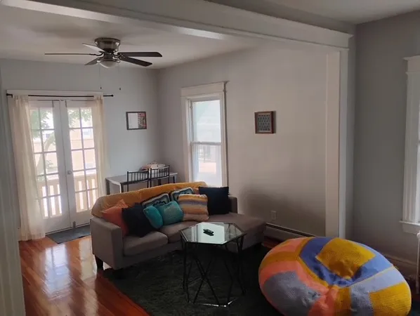 $1,850 | 193 Pearl Street, Unit 3, Rochester, NY 14607