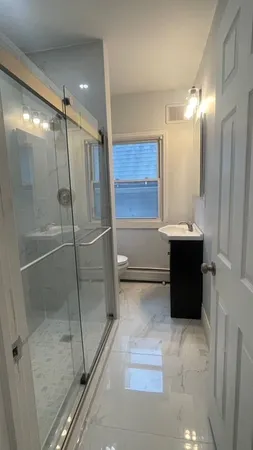 $1,850 | 193 Pearl Street, Unit 3, Rochester, NY 14607