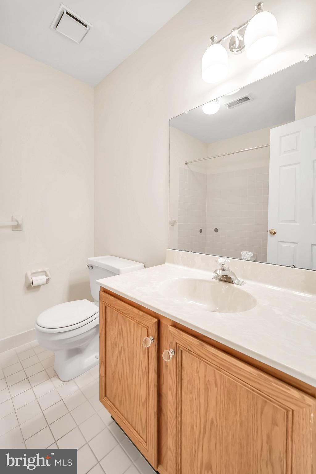2908 Sterling Road, Unit 175 Yardley, PA 19067 - Photo 13 of 29 Gallery Image 13
