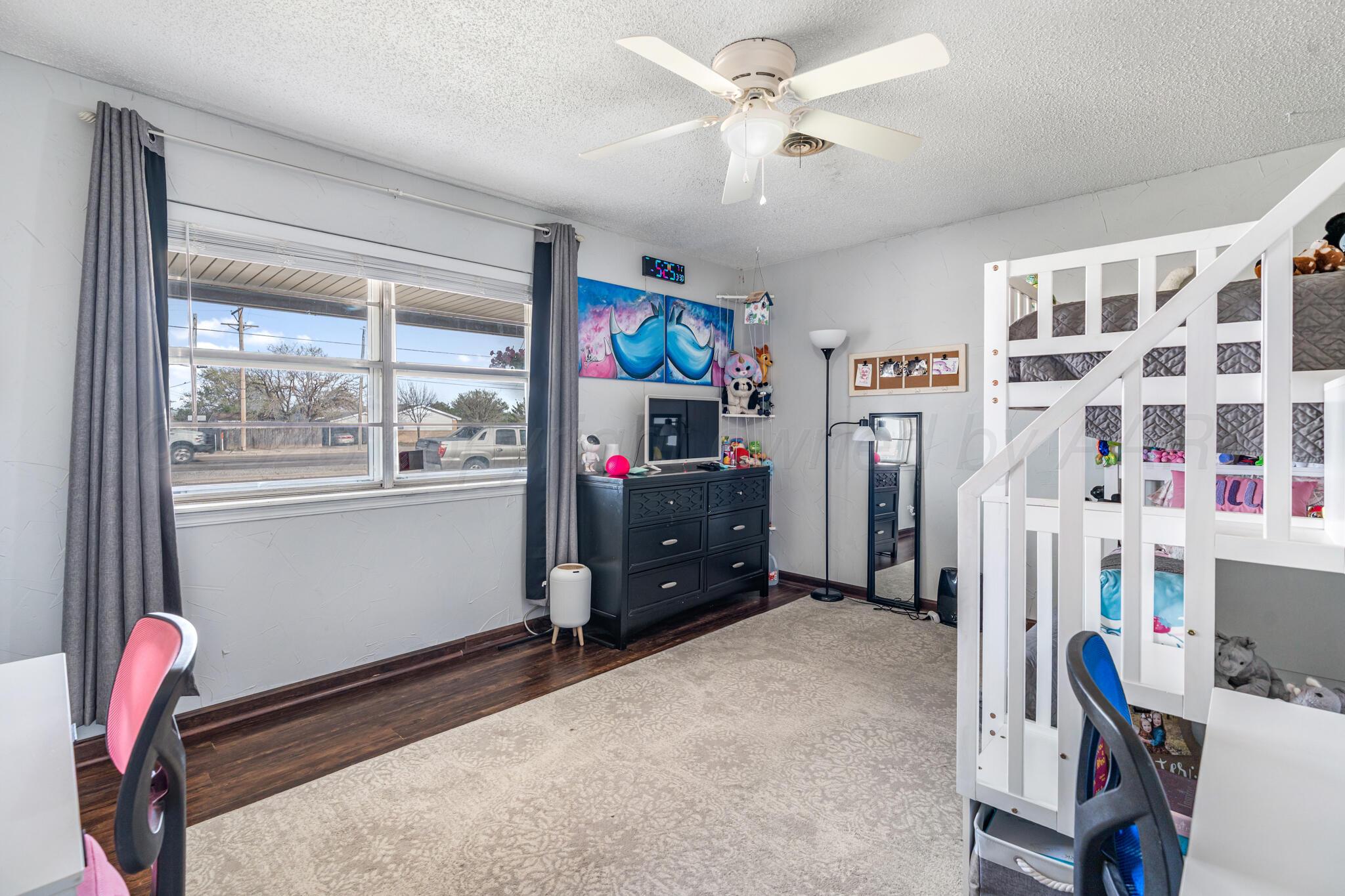 4926 South Georgia Street Amarillo, TX 79110 - Photo 11 of 25 4926 S Georgia -11