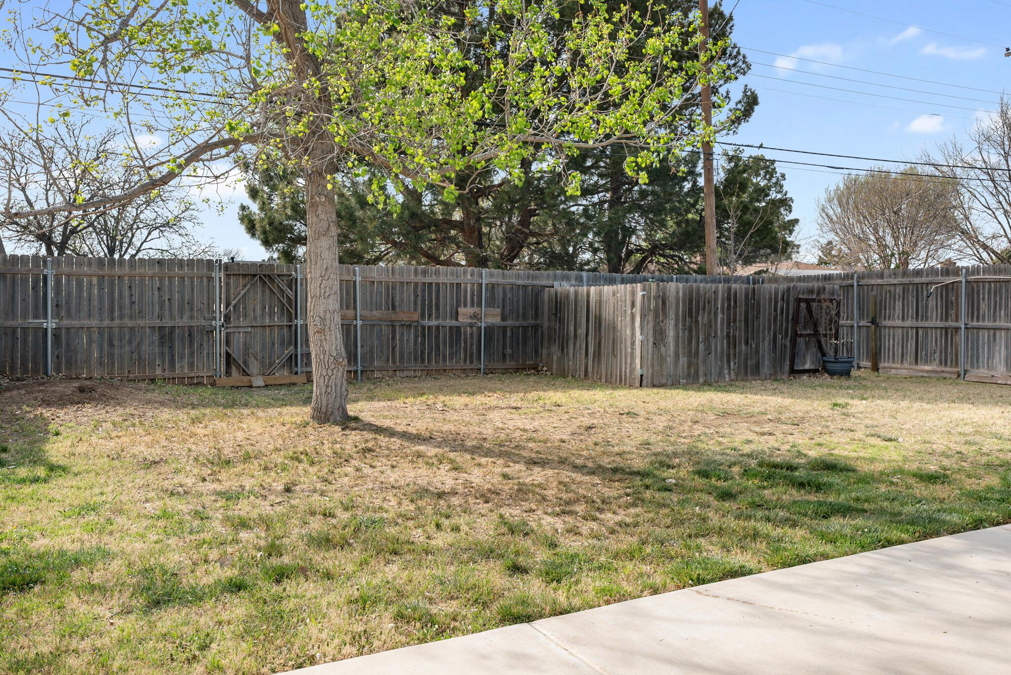 4926 South Georgia Street Amarillo, TX 79110 - Photo 5 of 25 4926 S Georgia -05
