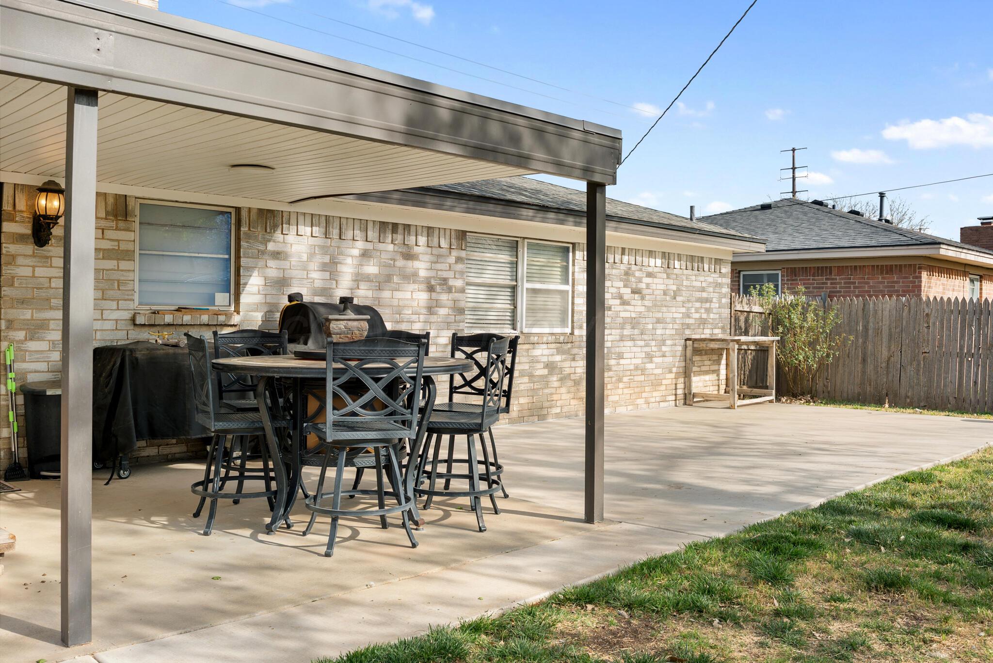 4926 South Georgia Street Amarillo, TX 79110 - Photo 8 of 25 4926 S Georgia -08