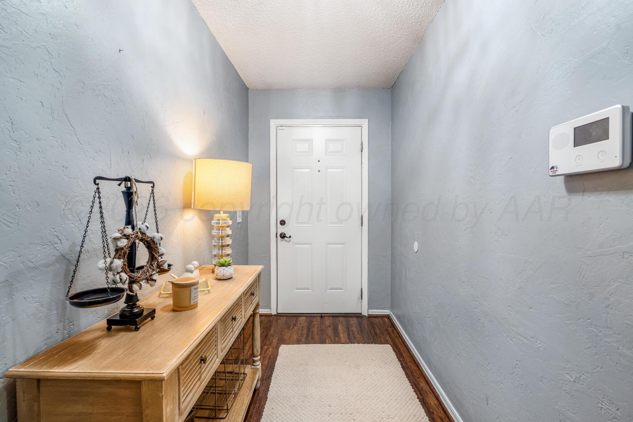 4926 South Georgia Street Amarillo, TX 79110 - Photo 10 of 25 4926 S Georgia -10