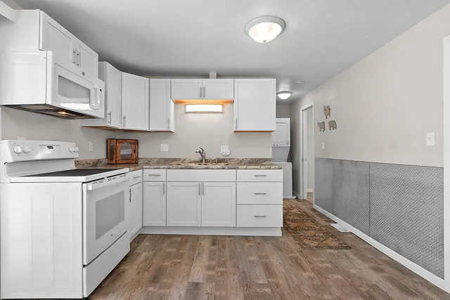 $199,000 | 1140 South Evergreen Street, Shawano, WI 54166