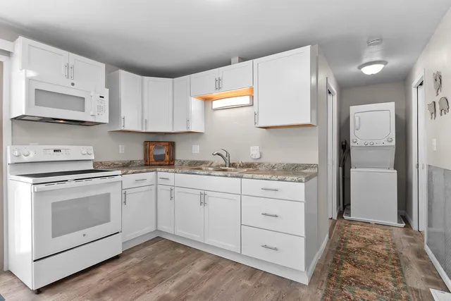 $199,000 | 1140 South Evergreen Street, Shawano, WI 54166