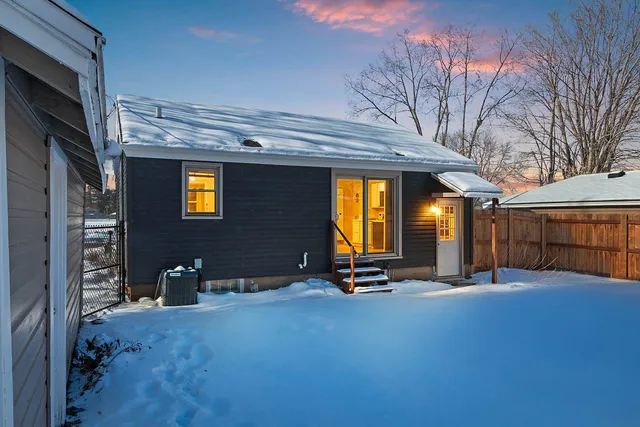 $199,000 | 1140 South Evergreen Street, Shawano, WI 54166