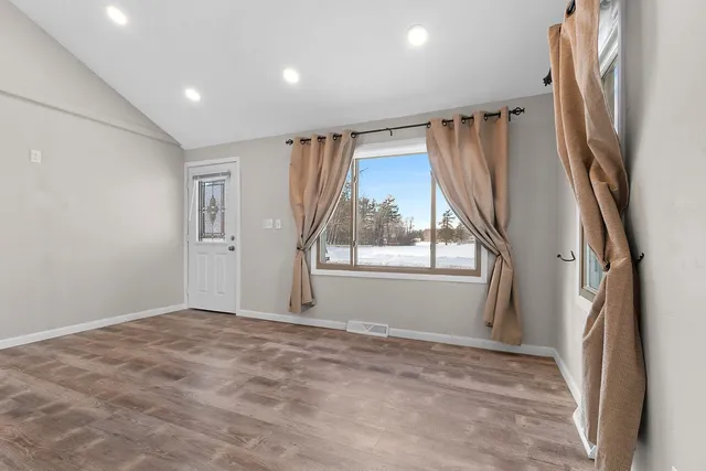 $199,000 | 1140 South Evergreen Street, Shawano, WI 54166