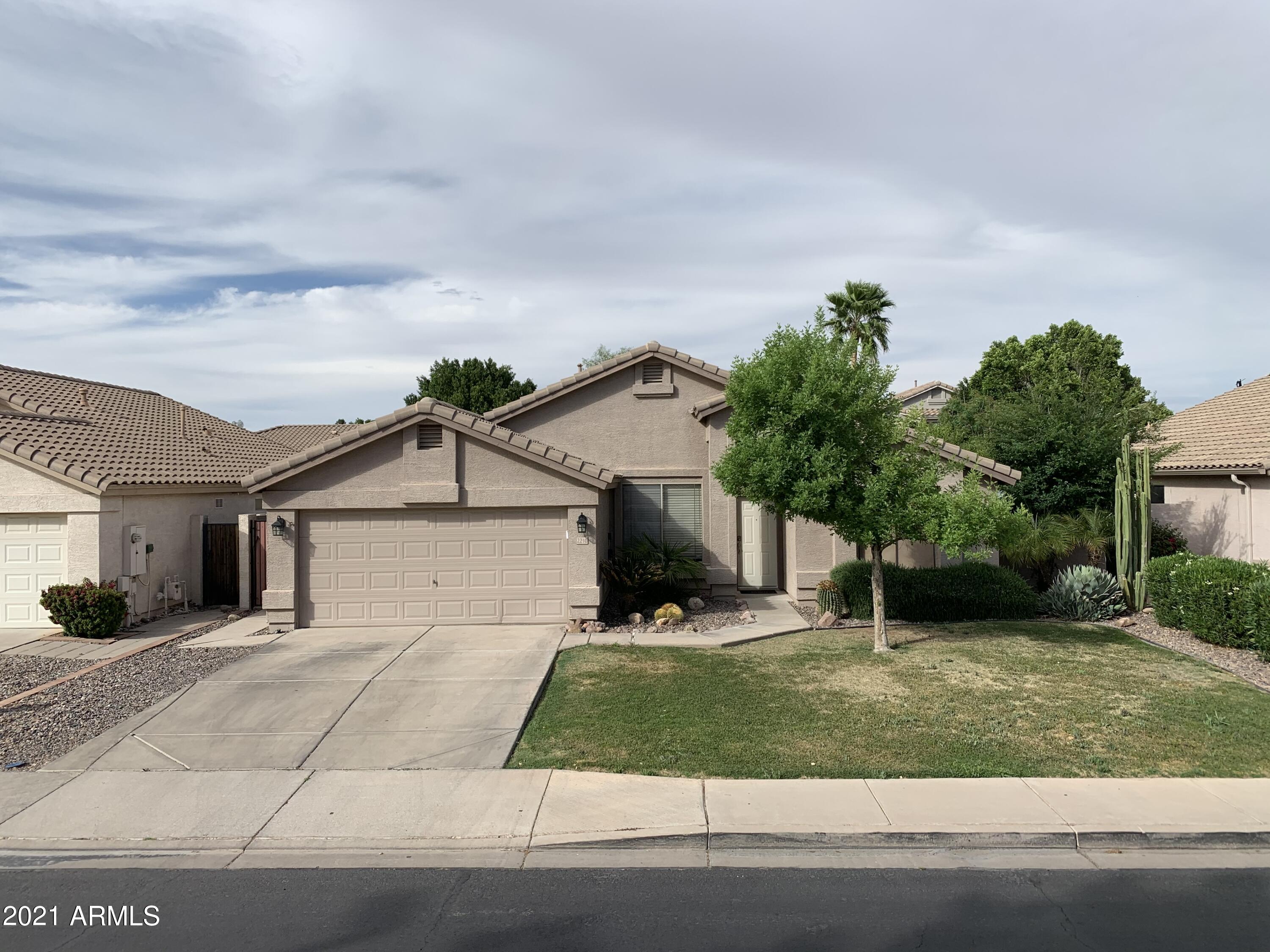 2210 East Stephens Road Gilbert, AZ 85296 - Photo 1 of 6 IMG_1222