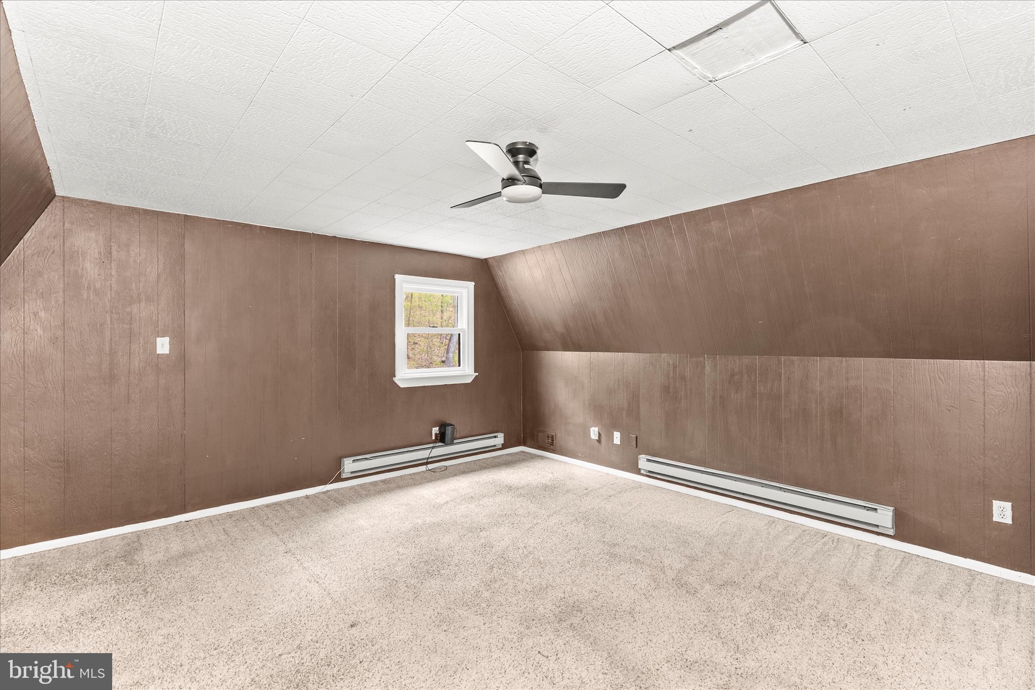 1426 Ridge Road Whiteford, MD 21160 - Photo 22 of 58 2nd bedroom upstairs