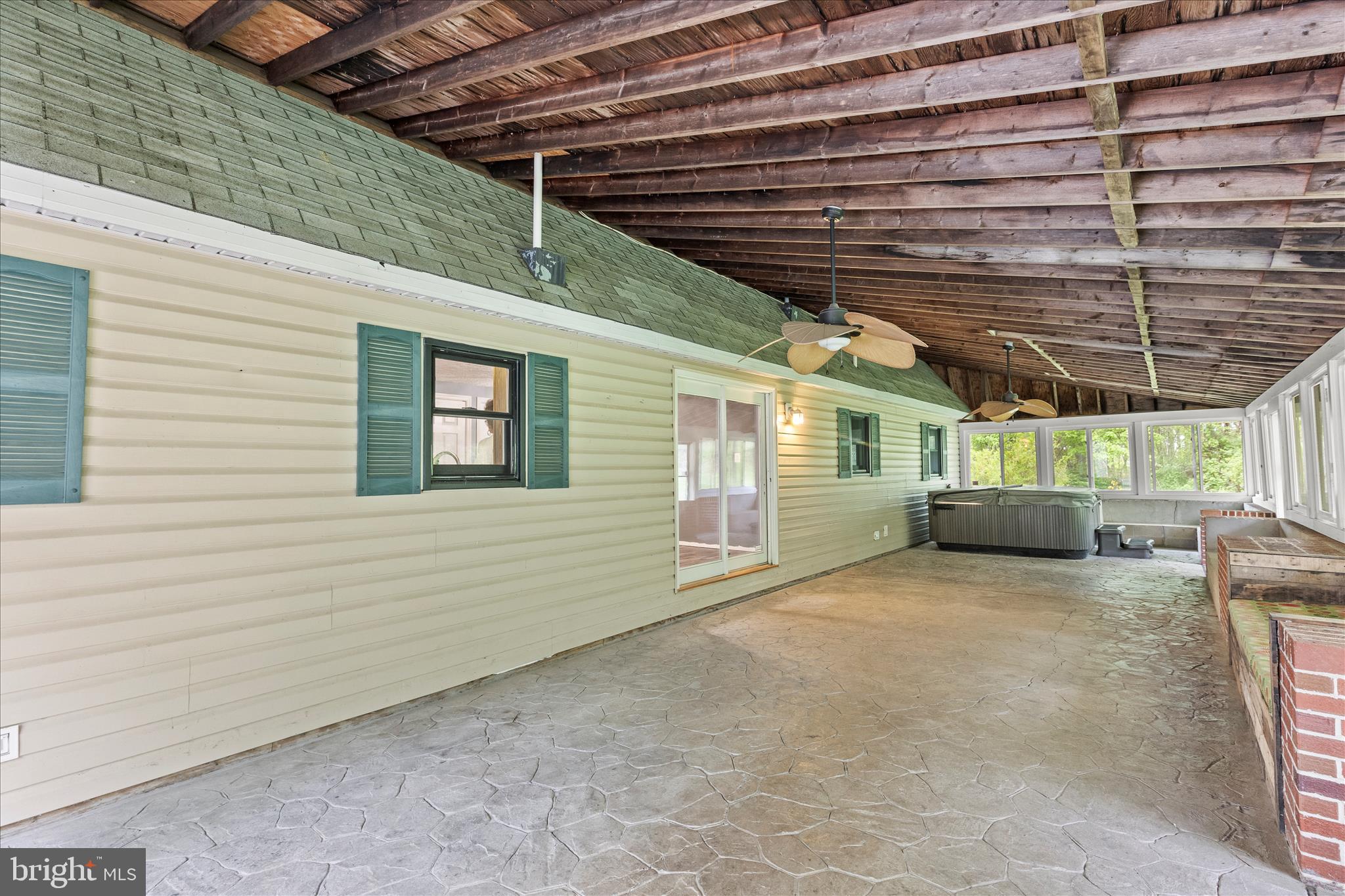 1426 Ridge Road Whiteford, MD 21160 - Photo 39 of 58 Sunroom off of the dining area