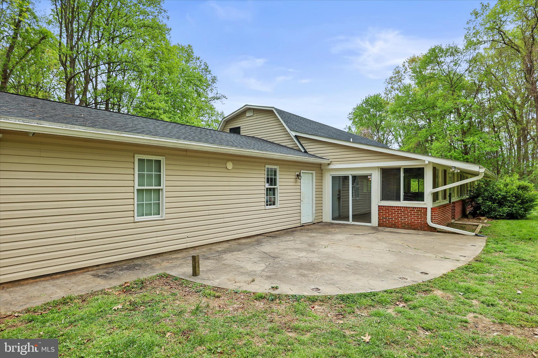 1426 Ridge Road Whiteford, MD 21160 - Photo 44 of 58 Back Patio