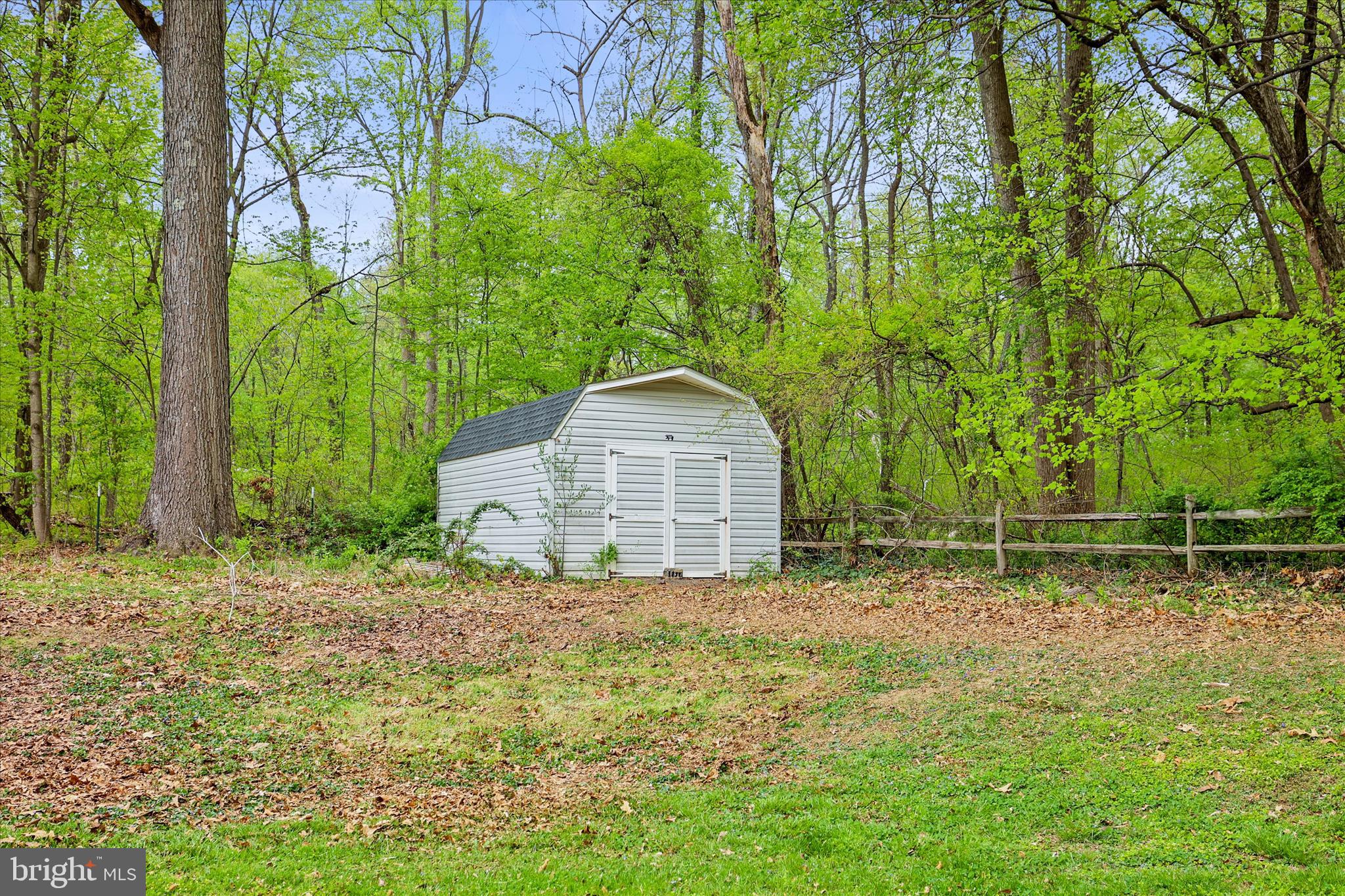 1426 Ridge Road Whiteford, MD 21160 - Photo 45 of 58 Large back yard shed