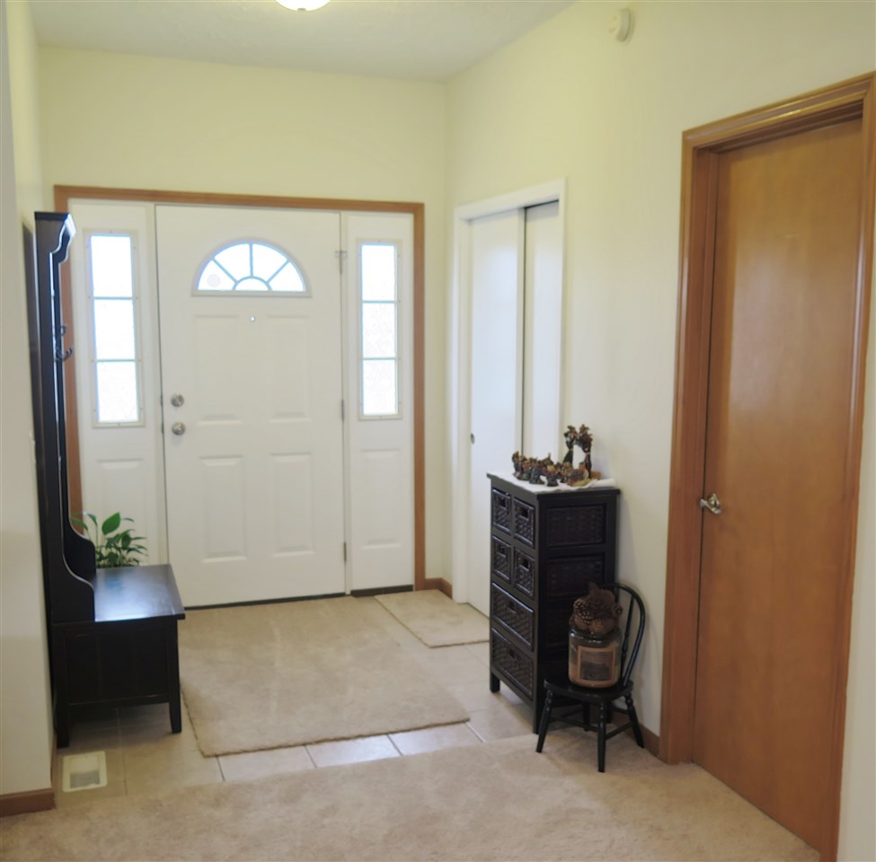 1202 Marigold Road Bloomington, IN 47401 - Photo 3 of 23 Gallery Image 3