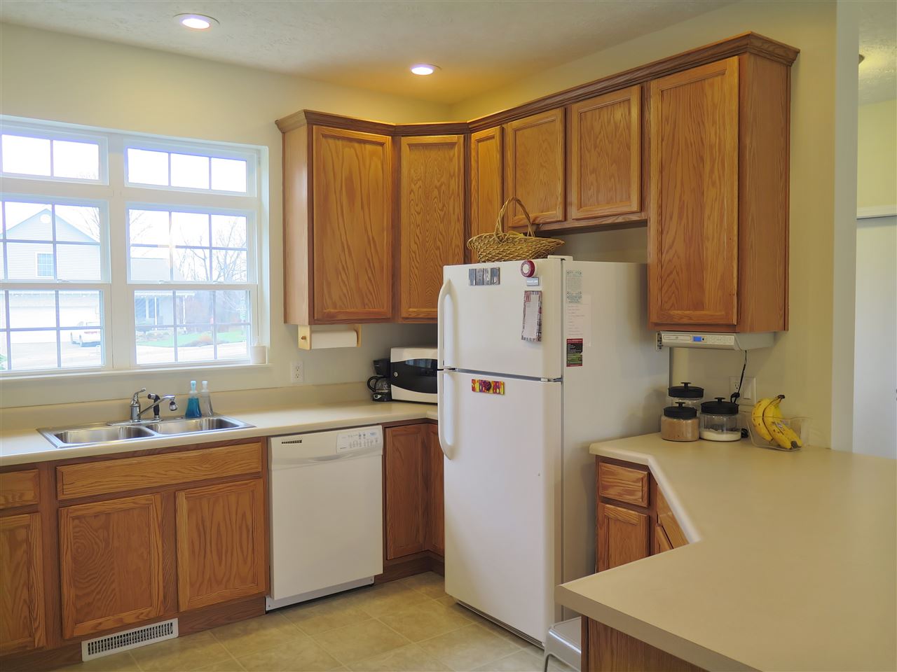 1202 Marigold Road Bloomington, IN 47401 - Photo 7 of 23 Gallery Image 7
