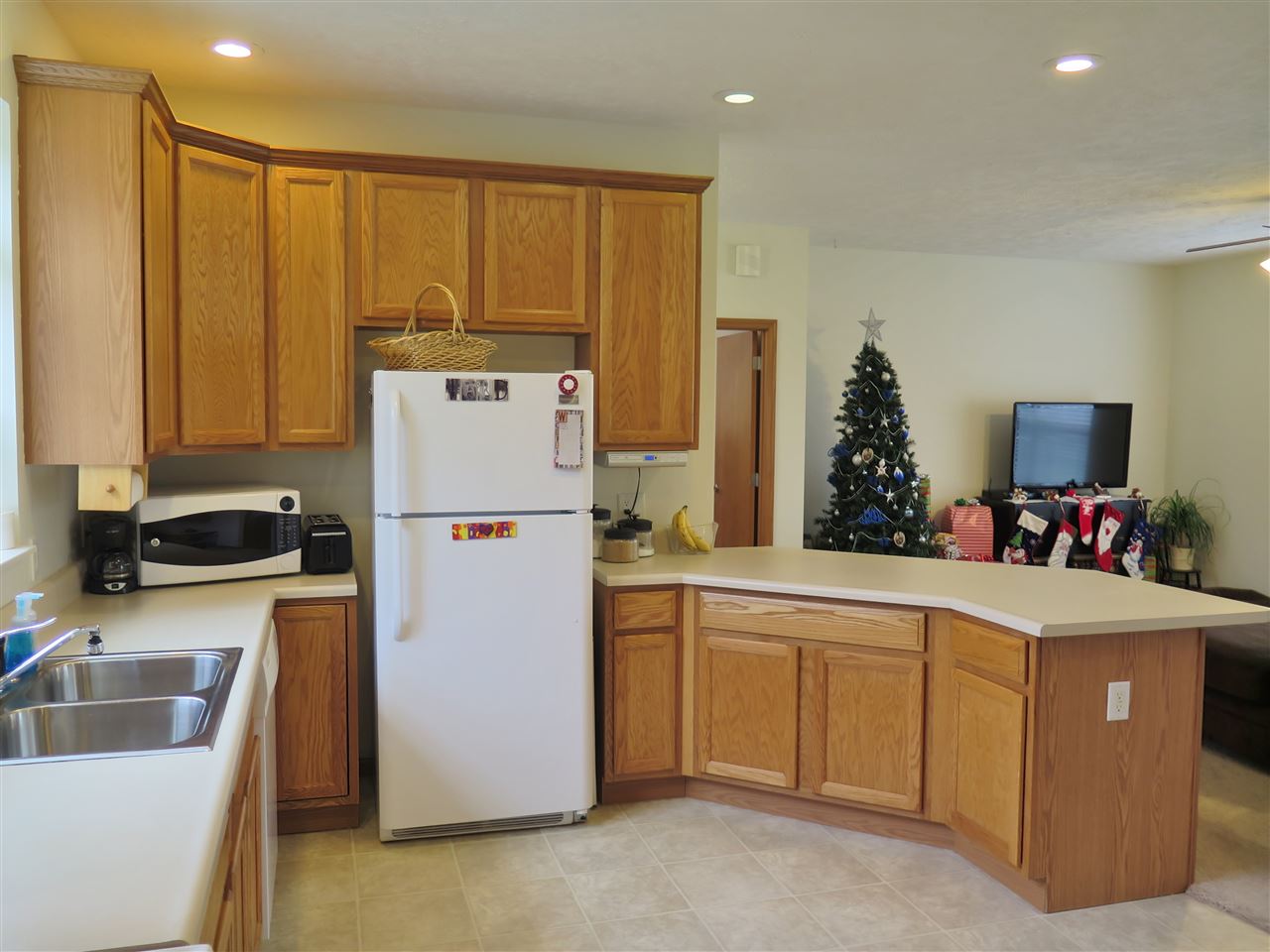 1202 Marigold Road Bloomington, IN 47401 - Photo 8 of 23 Gallery Image 8