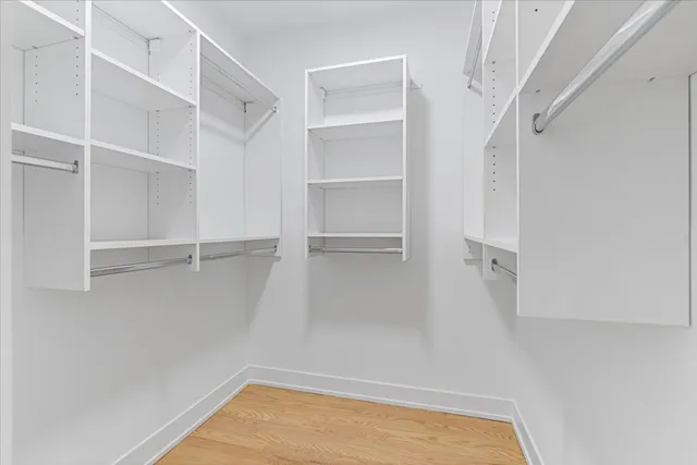 $615,000 | 3653 West Barry Avenue, Unit 2W, Chicago, IL 60618