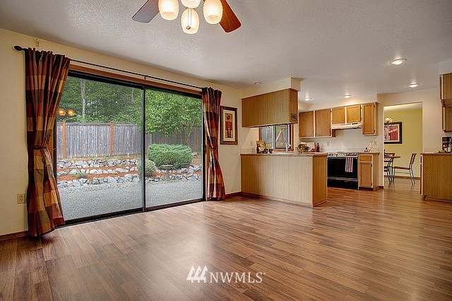 1019 232nd Place Southwest Bothell, WA 98021 - Photo 7 of 17