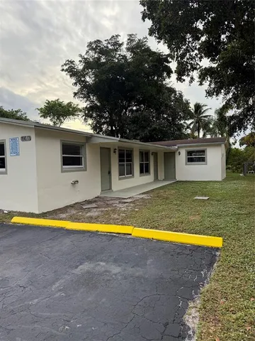 $2,000 | 1477 Northwest 60th Avenue, Unit 2, Sunrise, FL 33313