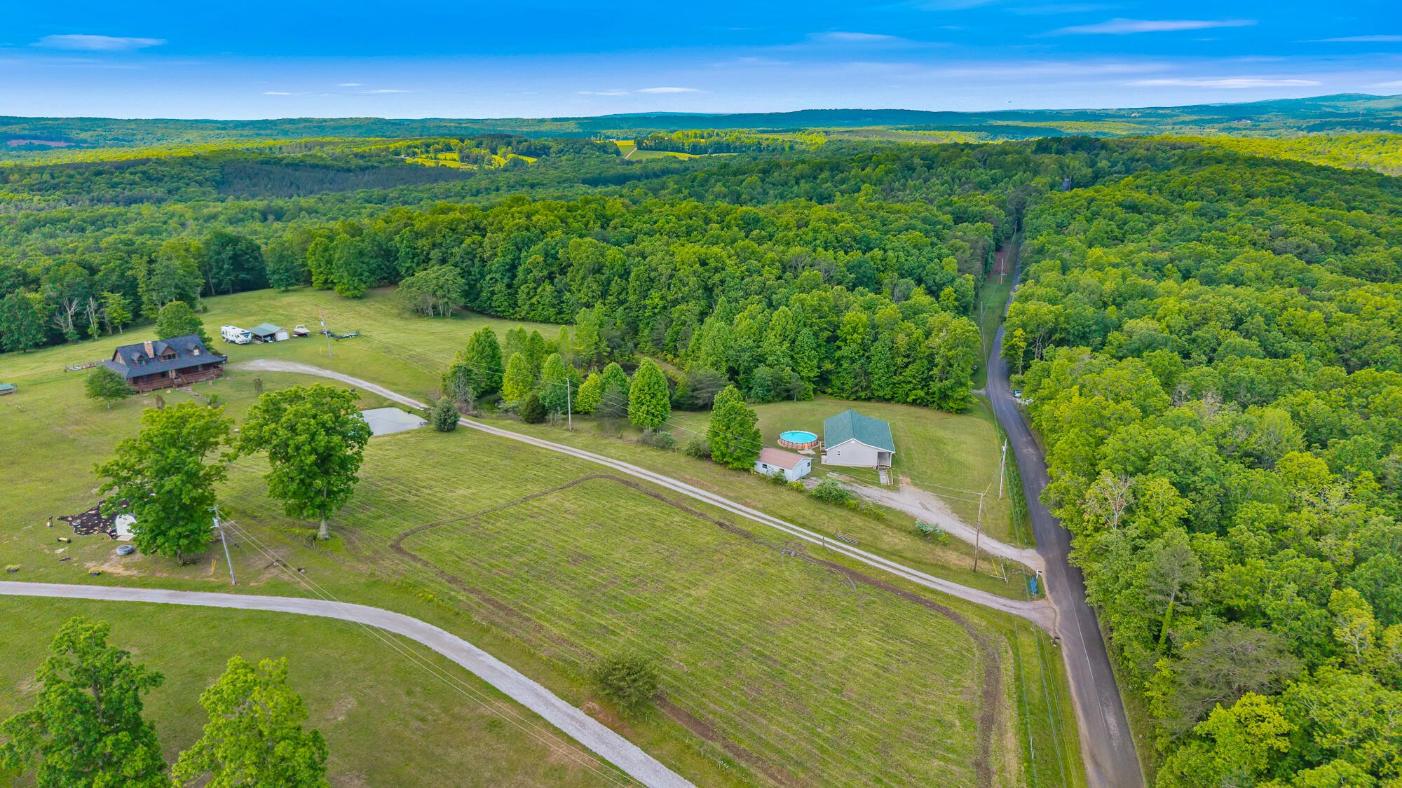 6197 Dogwood Road Grandview, TN 37337 - Photo 30 of 37 Gallery Image 30