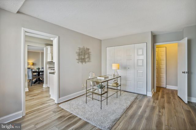 $795,000 | 501 Slaters Lane, Unit 1219, Alexandria, VA 22314