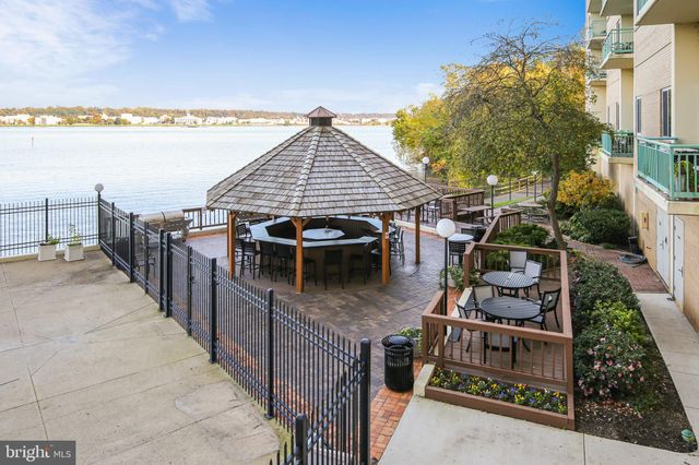 $795,000 | 501 Slaters Lane, Unit 1219, Alexandria, VA 22314