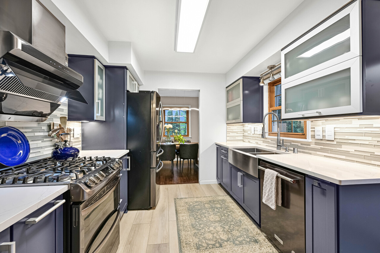 641 West Fairy Chasm Road Bayside, WI 53217 - Photo 13 of 43 Updated Kitchen