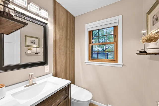 $530,000 | 641 West Fairy Chasm Road, Bayside, WI 53217