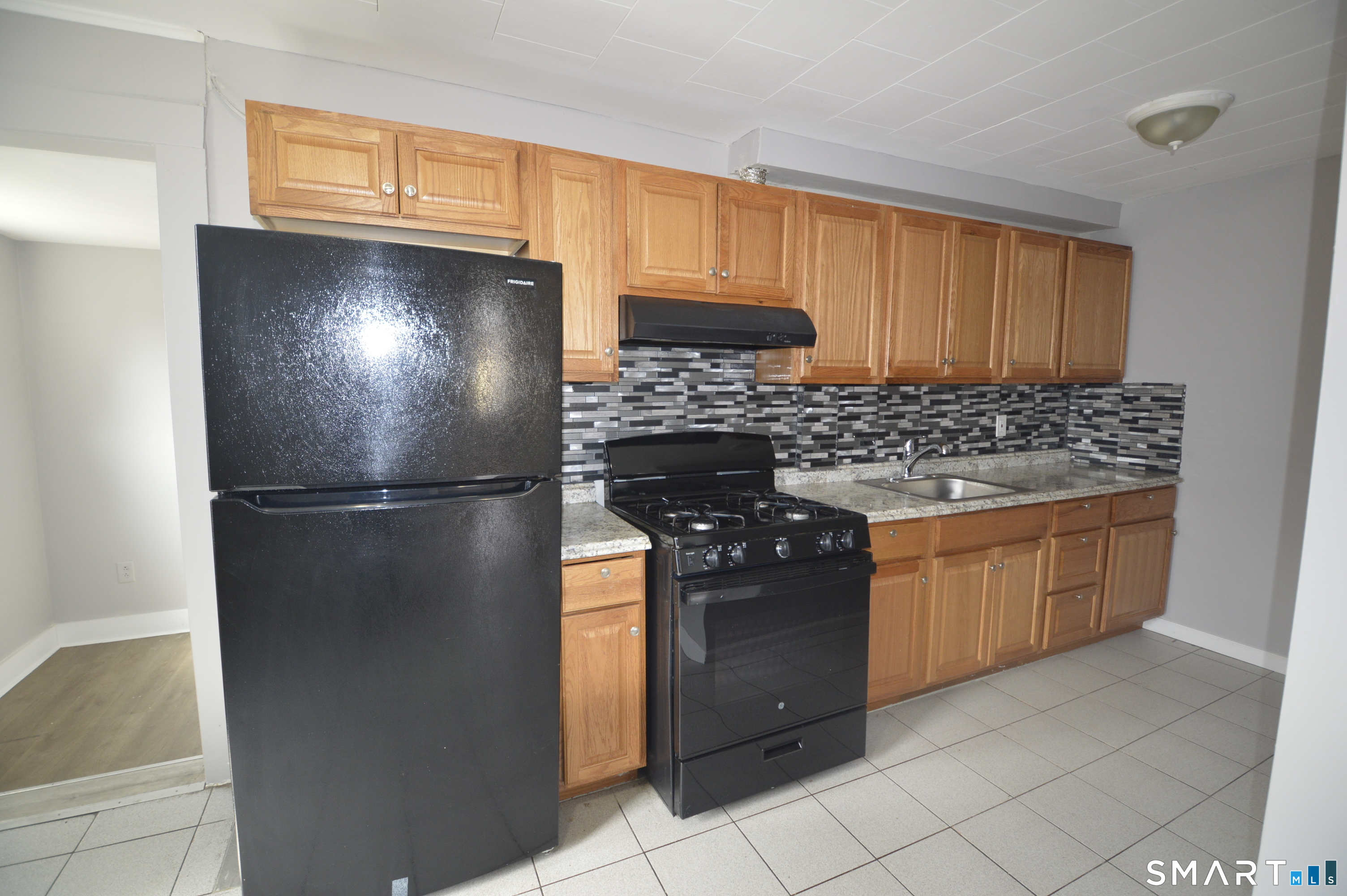 203 Main Street West Haven, CT 06516 - Photo 7 of 23