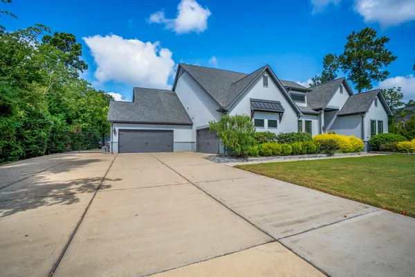 $1,399,999 | 30943 Spring Lake Boulevard, Tomball, TX 77375