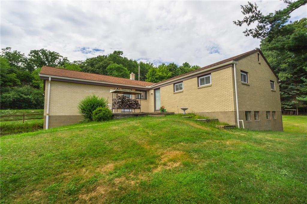 1390 Freeport Road Mars, PA 16046 - Photo 3 of 4 Gallery Image 3