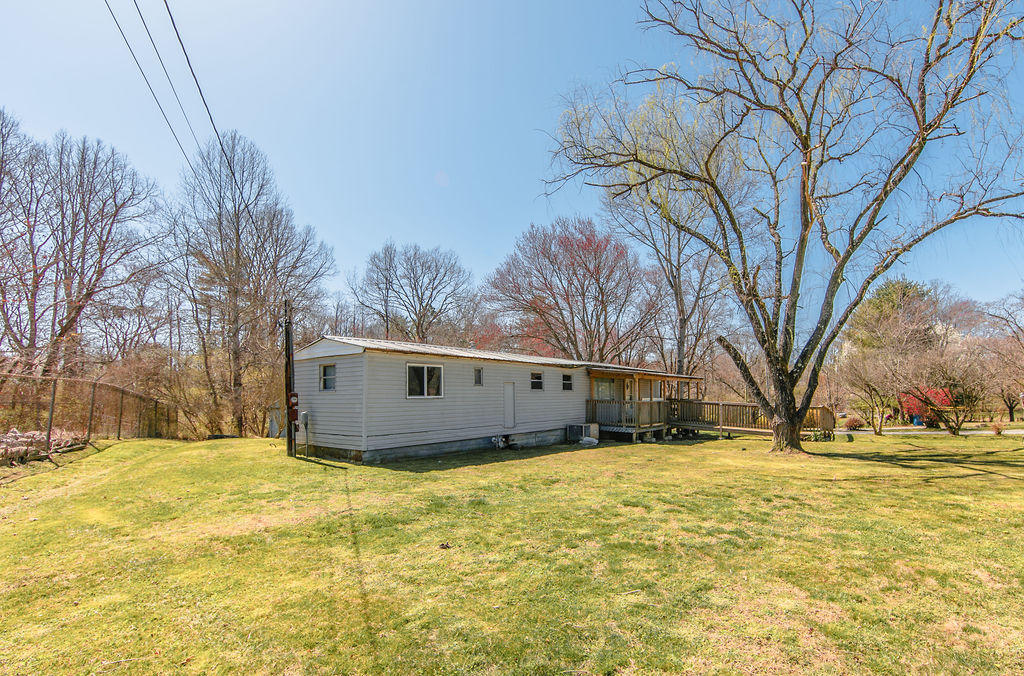 132 Mill Road Wartburg, TN 37887 - Photo 5 of 20 FMN_5540-1