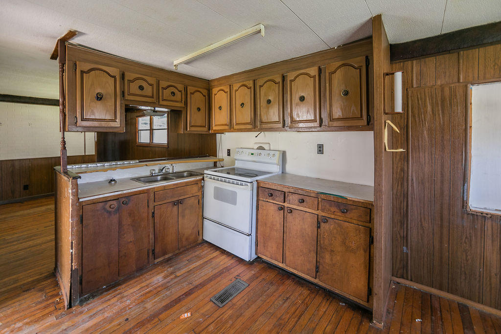 132 Mill Road Wartburg, TN 37887 - Photo 10 of 20 FMN_5509-1
