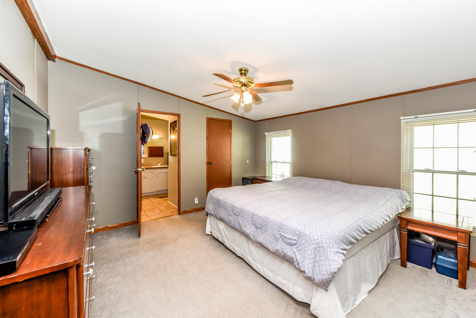 1038 Ridgeview Road Maryville, TN 37801 - Photo 14 of 34 Master Bedroom