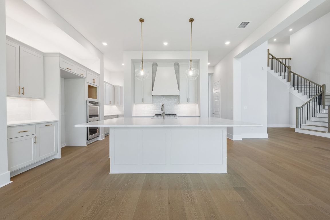 806 Geiger Path Lakeway, TX 78738 - Photo 6 of 35