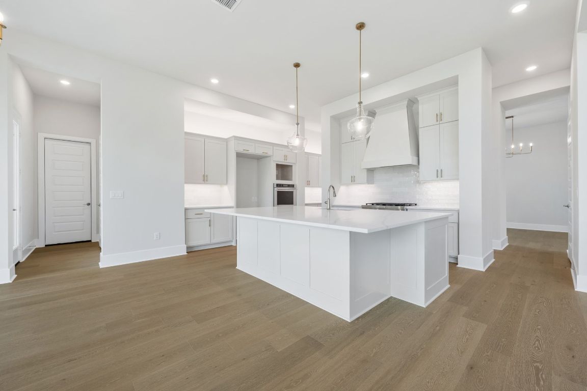 806 Geiger Path Lakeway, TX 78738 - Photo 7 of 35