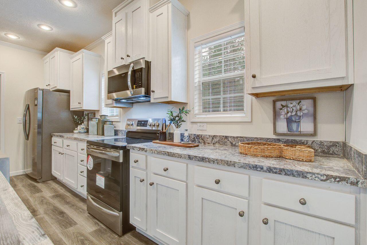 1576 Pine Grove Road Ruffin, SC 29475 - Photo 12 of 36 1576_(11)