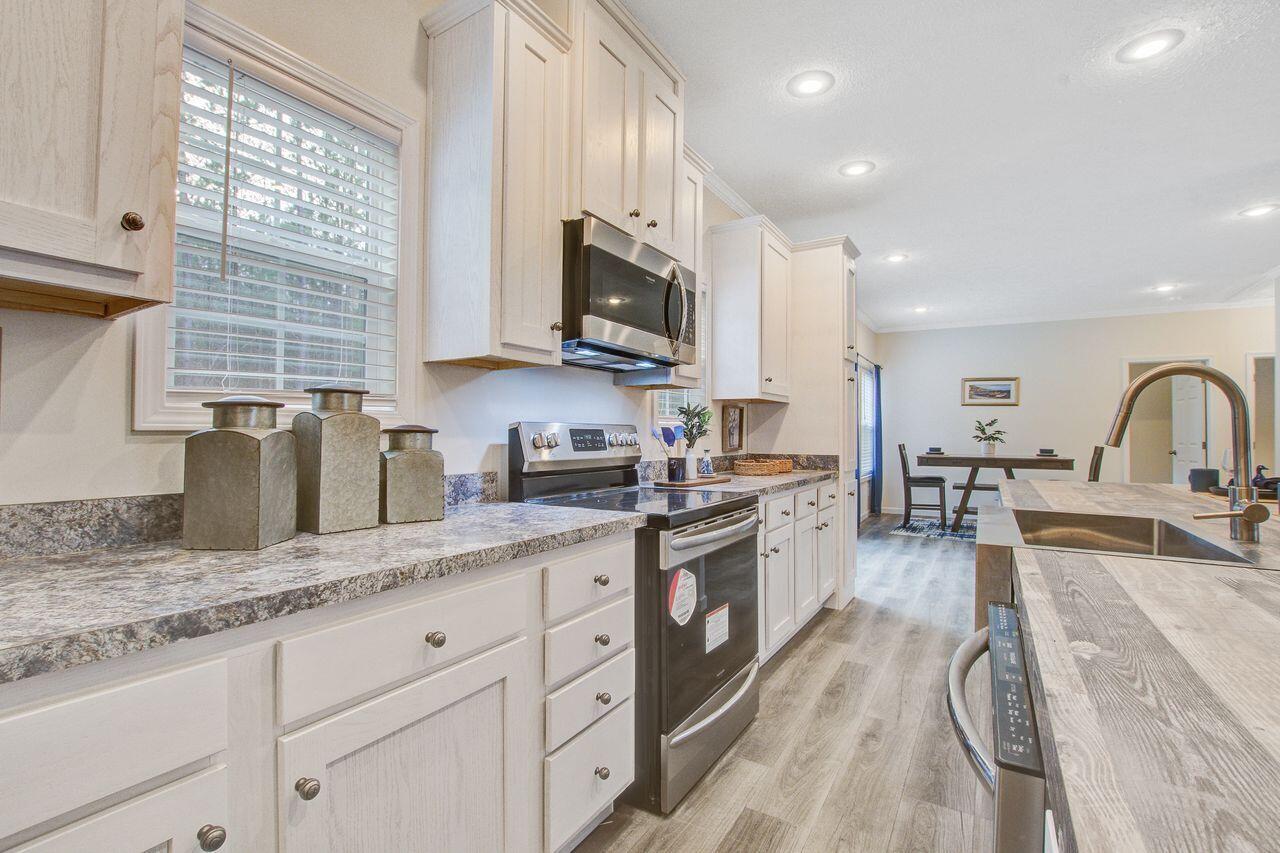 1576 Pine Grove Road Ruffin, SC 29475 - Photo 14 of 36 1576_(13)