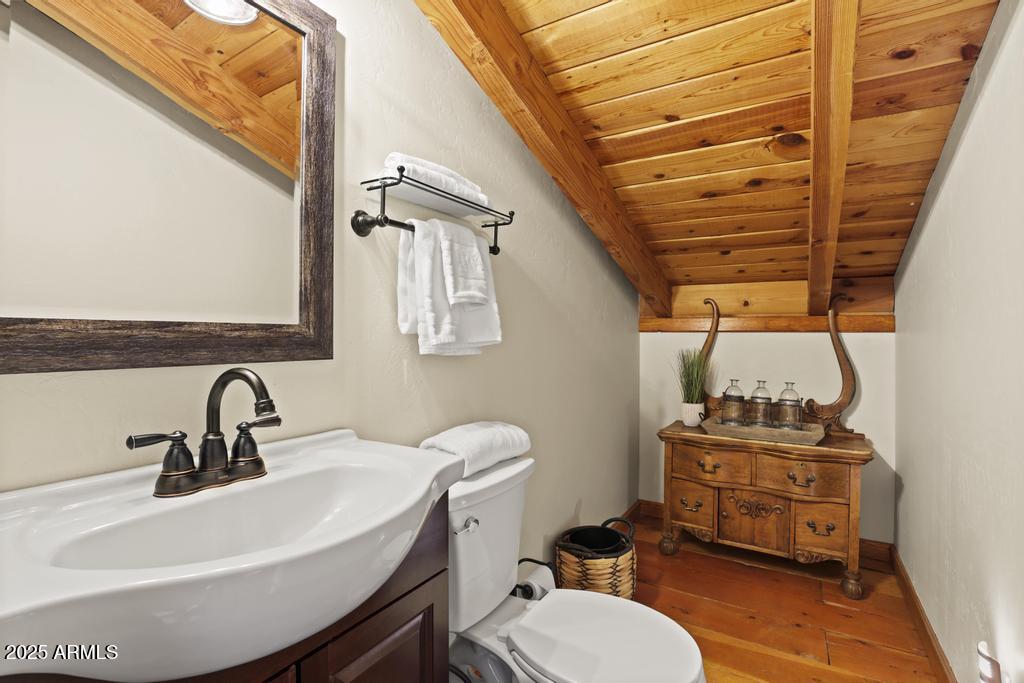 368 Brook Lane Payson, AZ 85541 - Photo 19 of 44 Half Bathroom