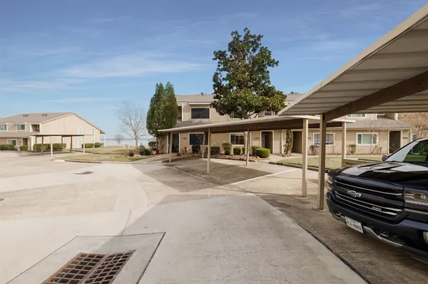 $425,000 | 135 April Point Drive South, Conroe, TX 77356